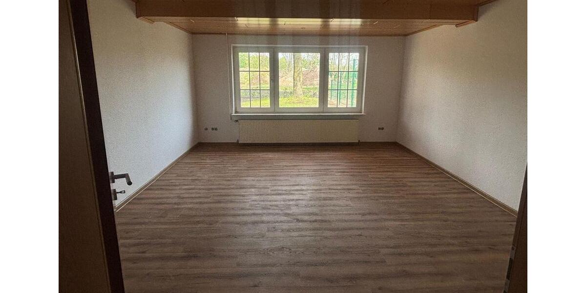 Erdgeschoßwohnung Großheide - 2 Zimmer, 105 m&sup2;, 900&euro; | Angebot:26415891