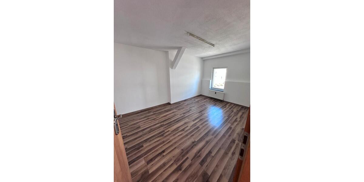 Etagenwohnung Finsterwalde - 3 Zimmer, 59 m&sup2;, 560&euro; | Angebot:26398622