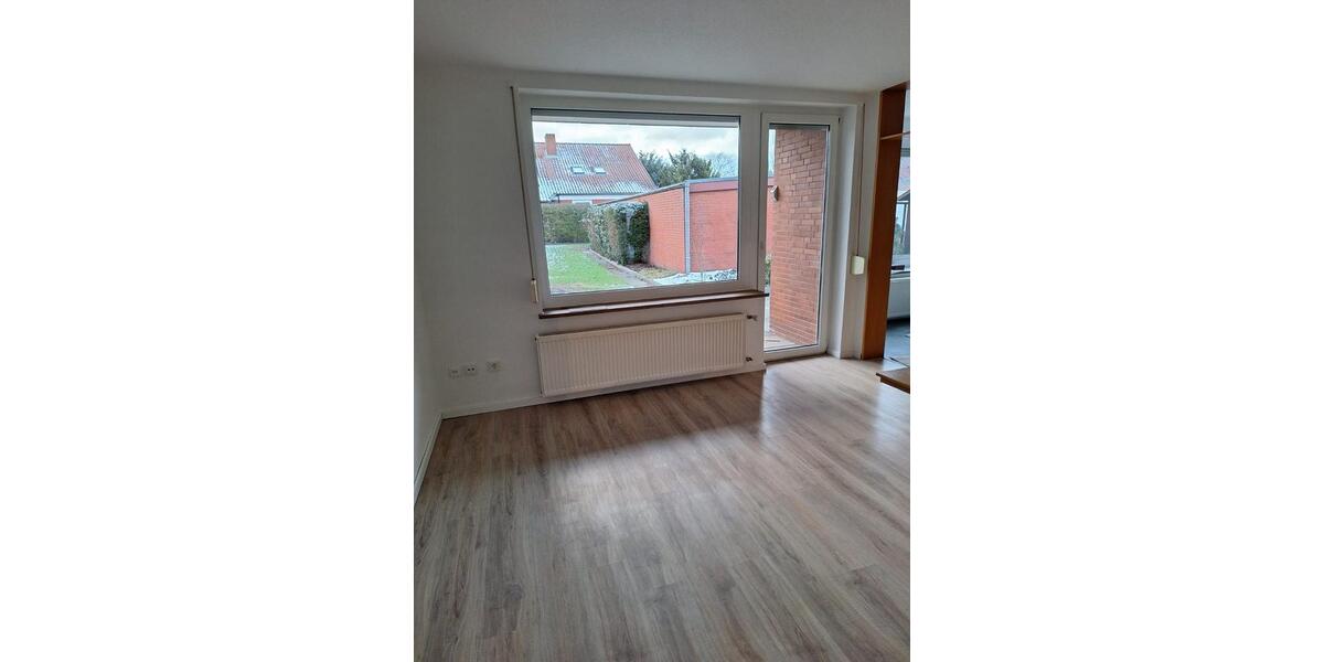 Reihenhaus Sulingen - 5 Zimmer, 100 m&sup2;, 1.000&euro; | Angebot:25044955