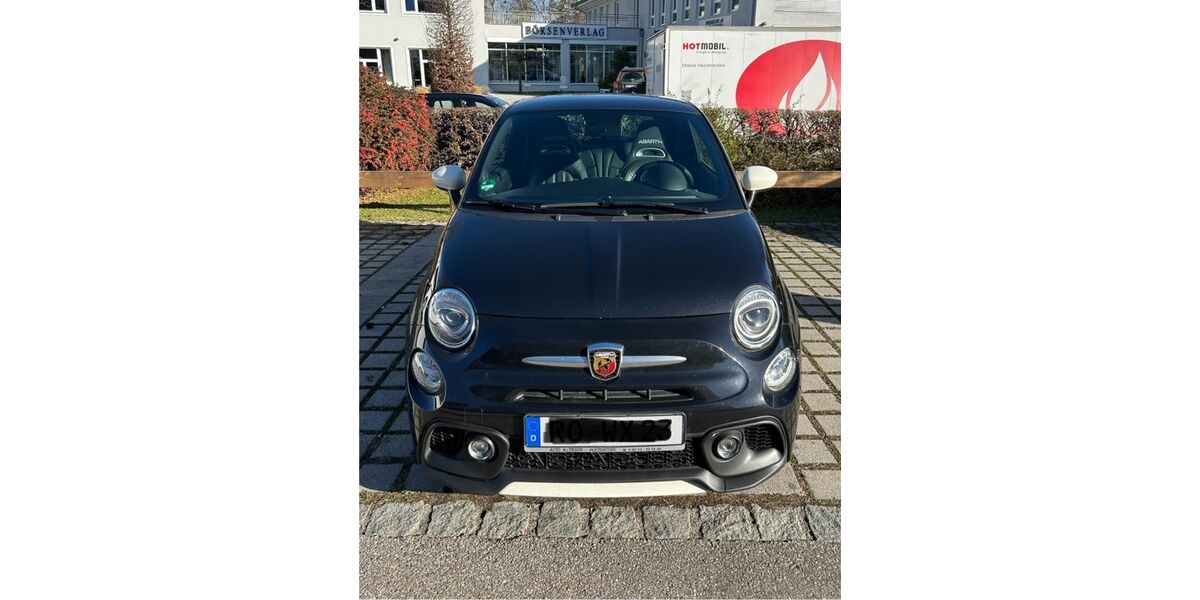 Abarth 595 Turismo 51.200 km 15.990 &euro; Rosenheim 83022