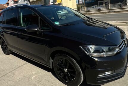 VW Touran 157.500 km 15.999 € Nordwalde 48356