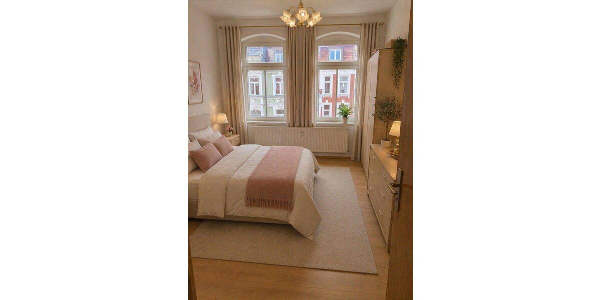 Etagenwohnung Zeitz - 6 Zimmer, 118 m&sup2;, 690&euro; | Angebot:26866301