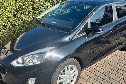 Ford Fiesta 94.000 km 7.500 &euro; Nortorf 24589