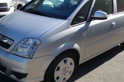 Opel Meriva 61.750 km 4.999 &euro; Lorsch 64653