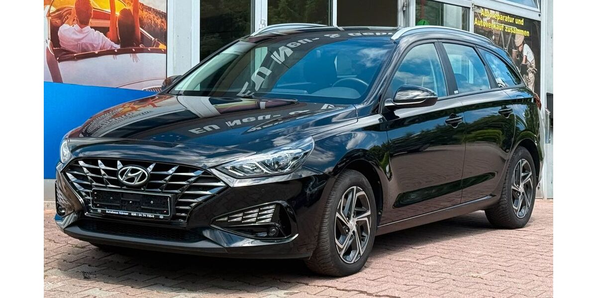 Hyundai i30 89.246 km 15.600 &euro; Zwickau 08056
