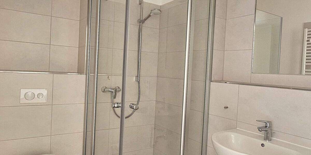 Mehrfamilienhaus, Wohnhaus Hannover Bemerode - 5 Zimmer, 181 m&sup2;, 2.190&euro; | Angebot:25731242
