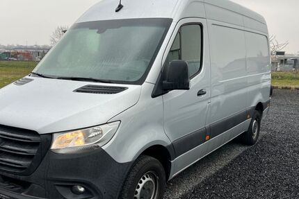 Mercedes-Benz Sprinter 297.800 km 13.780 &euro; Lohne-Wietmarschen 49835