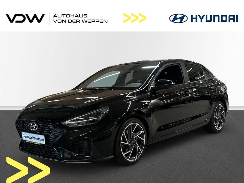 i30