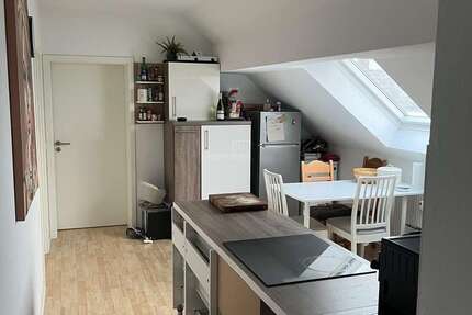 Wohnung Karlsruhe Mühlburg - 4 Zimmer, 100 m&sup2;, 1.300&euro; | Angebot:27310435