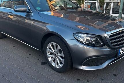 Mercedes-Benz E 220 131.789 km 25.000 &euro; Blankenrath 56865