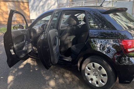 Audi A1 167.000 km 8.400 &euro; Duisburg 47179