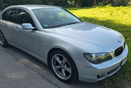 BMW 730