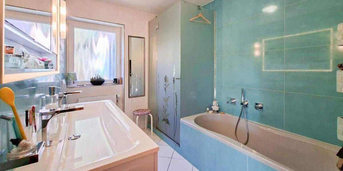 Mehrfamilienhaus, Wohnhaus Nümbrecht Heddinghausen - 1 Zimmer, 338 m&sup2;, 730.000&euro; | Angebot:25776407