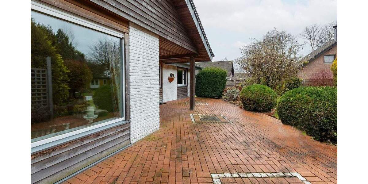 Großzügig, ruhig & voller Möglichkeiten - Ihr gepflegter Bungalow in Schloß Holte-Stukenbrock 4 zimmer