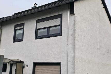 Haus Hürth - 3 Zimmer, 90 m&sup2;, 420.000&euro; | Angebot:24654992