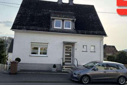 Haus Neunkirchen - 5 Zimmer, 120 m&sup2;, 280.000&euro; | Angebot:26104416