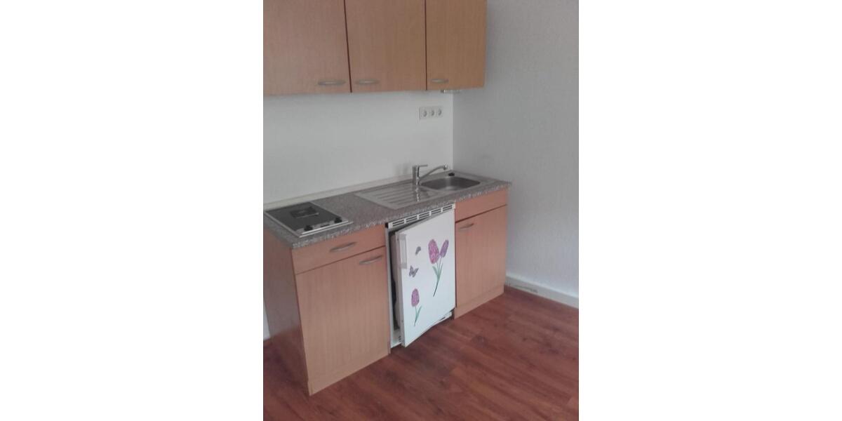 Erdgeschoßwohnung Artern - 1 Zimmer, 25 m&sup2;, 200&euro; | Angebot:25872434