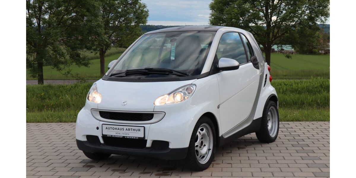 Smart ForTwo 98.787 km 5.199 &euro; Böblingen 71034