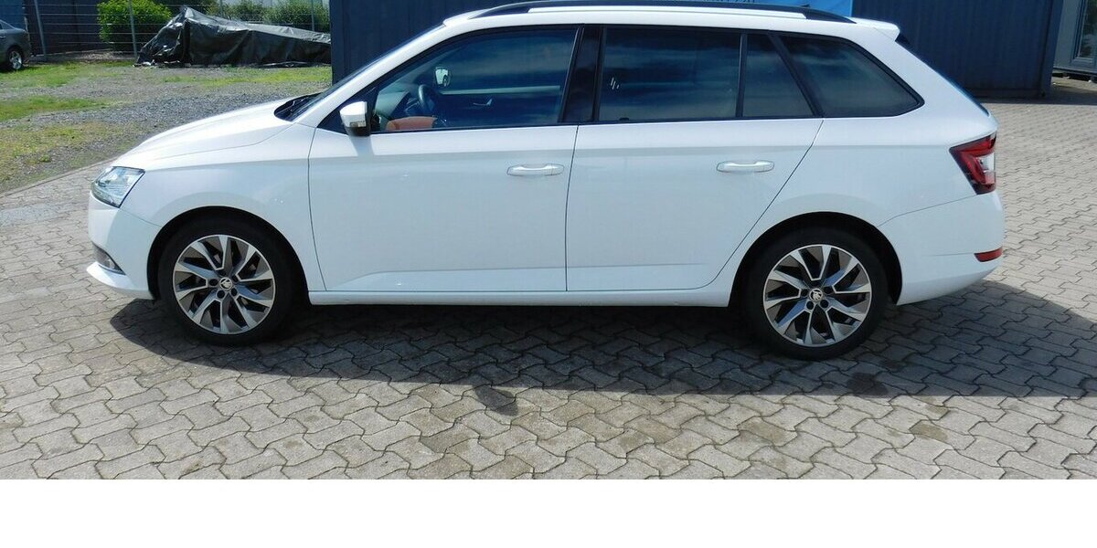 Skoda Fabia 1.0 Kombi Ambition Best TSI BMT Navi Klima 21.400 km 15.390 &euro; Vordorf 38533