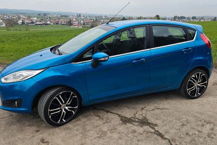 Ford Fiesta 87.700 km 6.950 &euro; Stetten 87778
