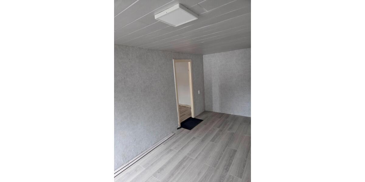 Doppelhaushälfte Neuhäusel - 8 Zimmer, 95 m&sup2;, 154.000&euro; | Angebot:26814499