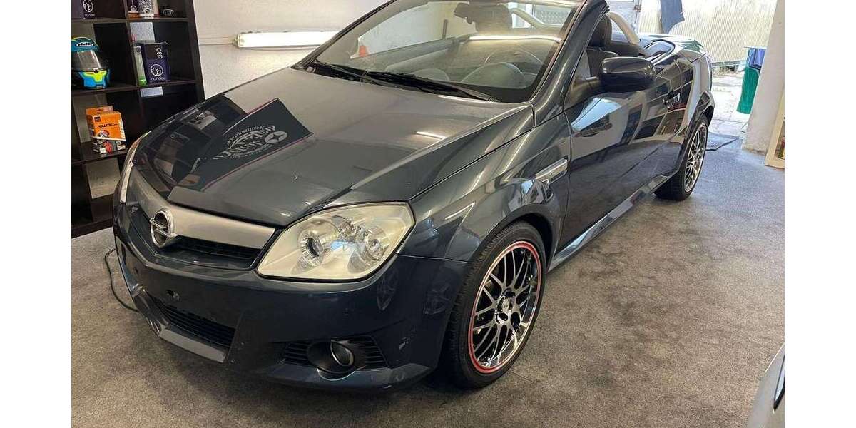 Opel Tigra 218.049 km 2.100 &euro; Löhnberg 35792