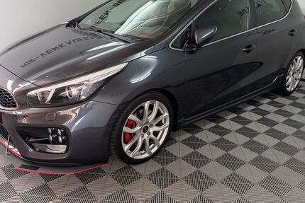 Kia ceed / Ceed 32.087 km 17.400 &euro; Fulda 36043
