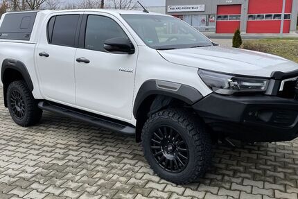 Toyota Hilux 22.022 km 59.900 &euro; Zeulenroda-Triebes 07950