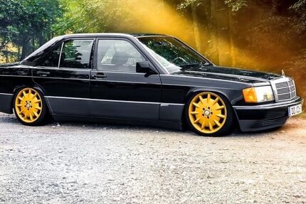 Mercedes-Benz 190 199.000 km 6.300 € Eilenburg 04838