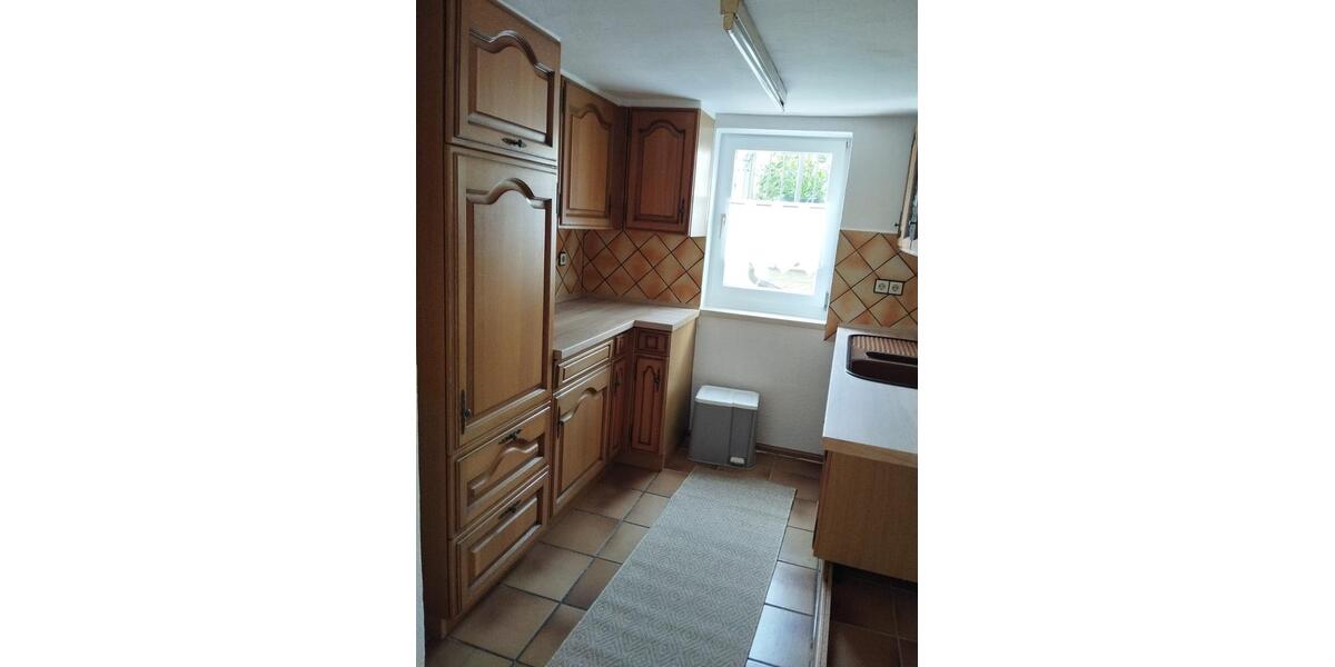 Einfamilienhaus Neuenstein - 3 Zimmer, 100 m&sup2;, 700&euro; | Angebot:27717355