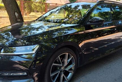 Skoda Superb 178.000 km 18.900 &euro; Berlin 12347