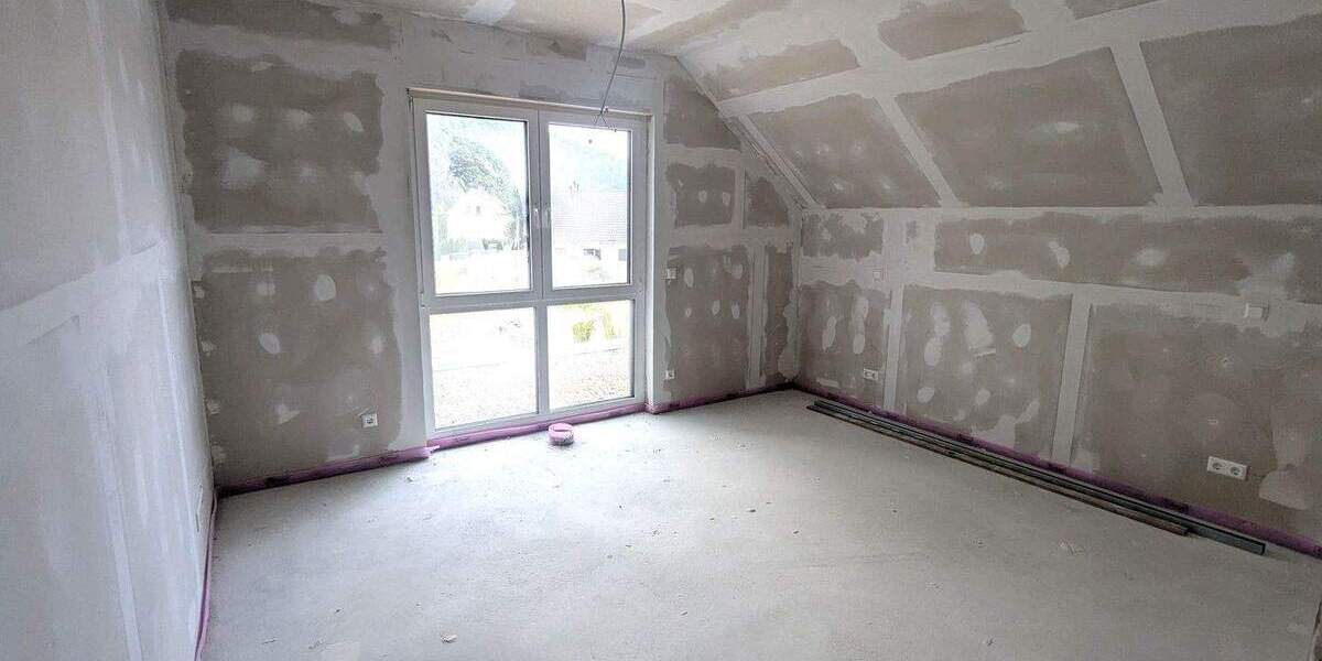 Mehrfamilienhaus, Wohnhaus Eisenberg Kursdorf - 5 Zimmer, 110 m&sup2;, 250.000&euro; | Angebot:26345499