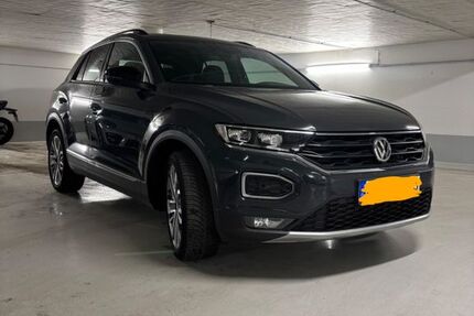 VW T-Roc 148.272 km 16.500 &euro; Hamburg 20535