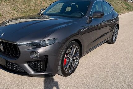 Maserati Levante 74.800 km 47.990 &euro; Pocking 94060
