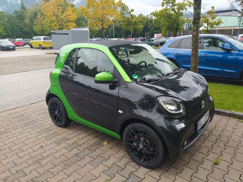 Smart ForTwo 25.000 km 6.950 € Traunstein 83278