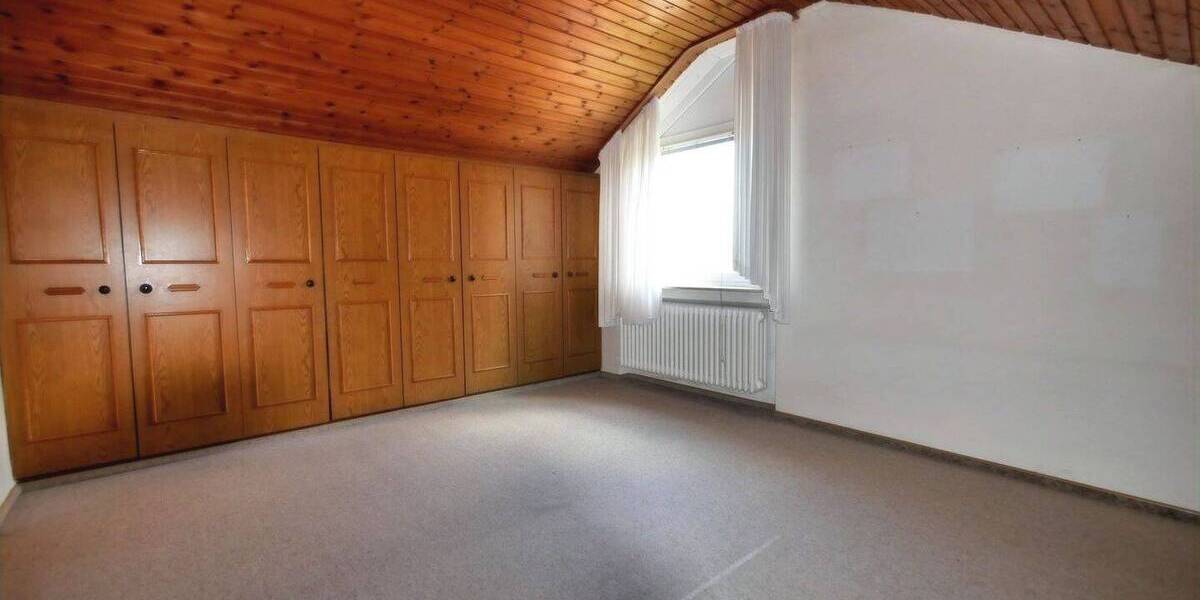 Einfamilienhaus Mengen - 6 Zimmer, 153 m&sup2;, 390.000&euro; | Angebot:26393047