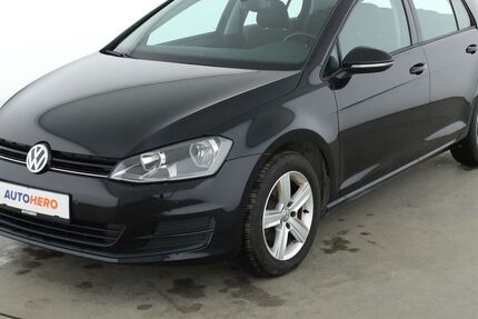 VW Golf 115.229 km 11.410 &euro; Dresden 01187