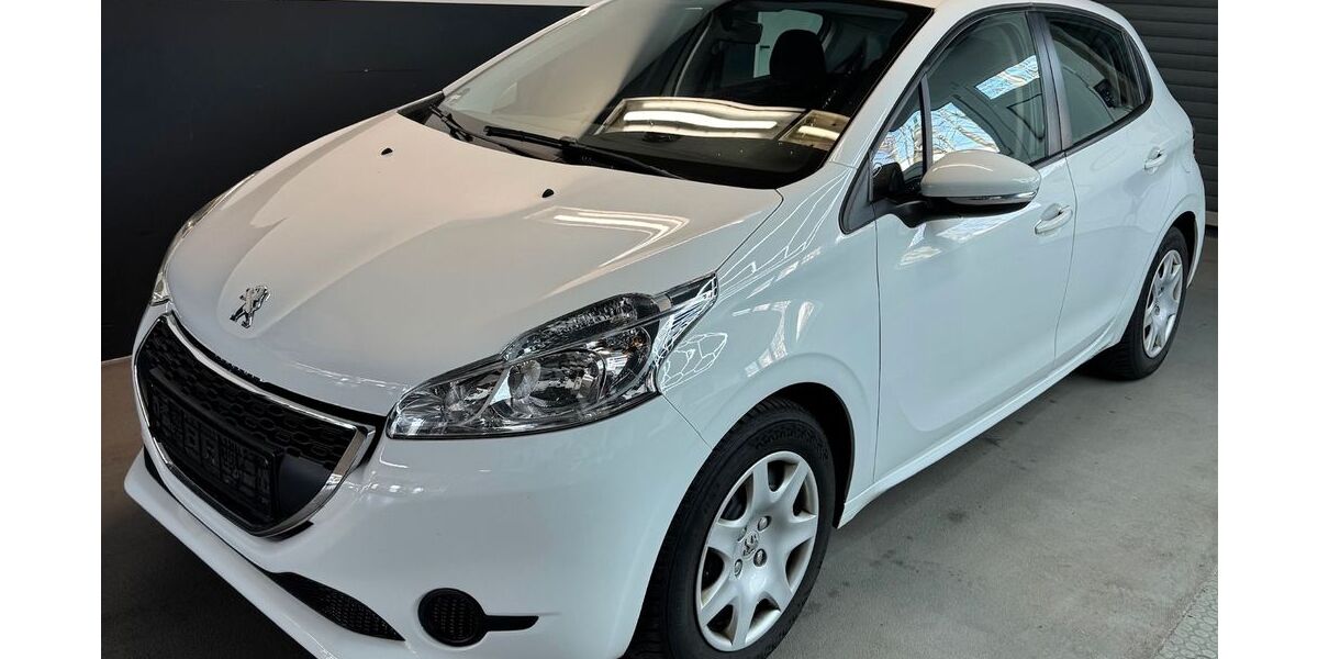 Peugeot 208 116.000 km 5.300 &euro; Möglingen 71696