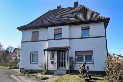 Haus Arnsberg Wennigloh - 7 Zimmer, 180 m&sup2;, 190.000&euro; | Angebot:26733402