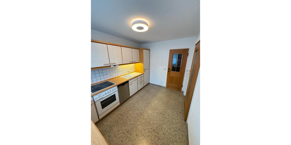 Etagenwohnung Kempten (Allgäu) - 2 Zimmer, 74 m&sup2;, 1.290&euro; | Angebot:26676126