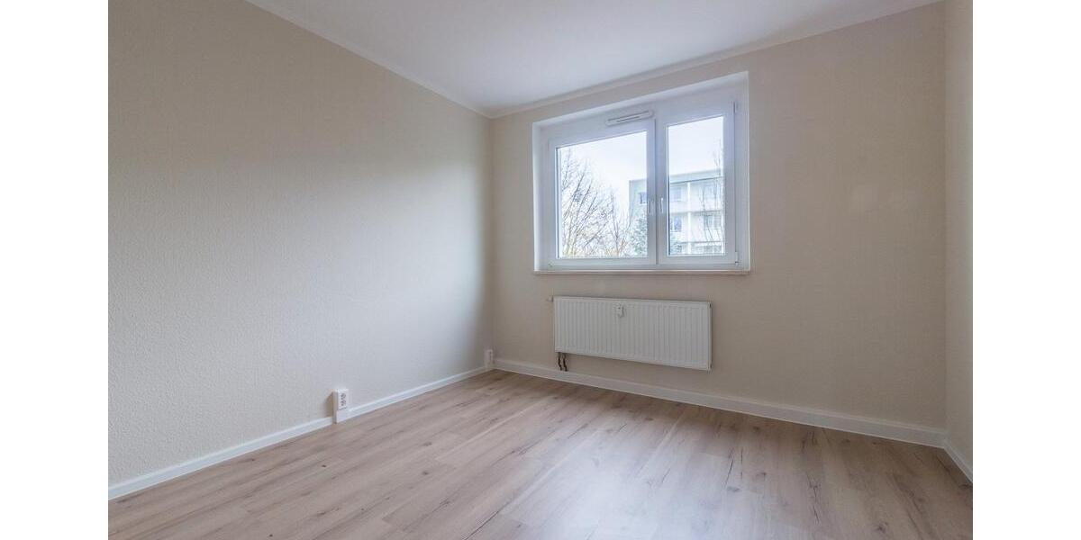Etagenwohnung Aue-Bad Schlema Bad Schlema - 3 Zimmer, 58 m&sup2;, 303&euro; | Angebot:26295100