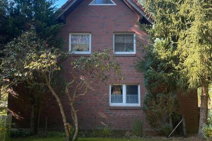 Erdgeschosswohnung in ruhiger Lage mit Terrasse, Garten & Garage 2 zimmer