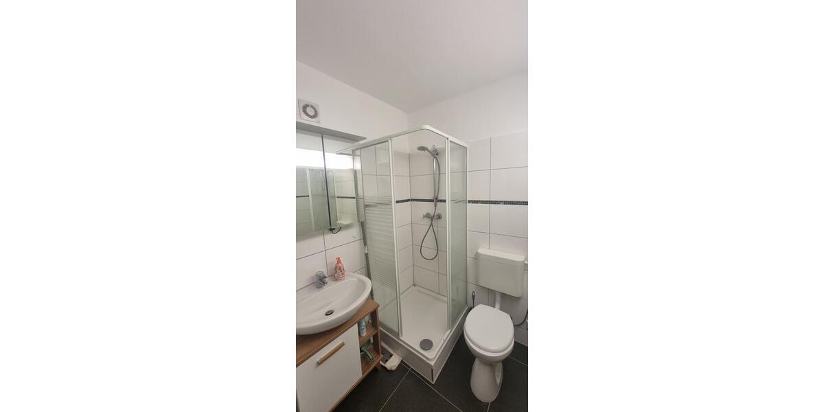 Etagenwohnung Essen Stadtbezirk II - 1.5 Zimmer, 32 m&sup2;, 550&euro; | Angebot:26384683