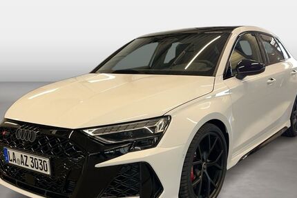 Audi RS3 2.900 km 67.580 &euro; Landshut 84030