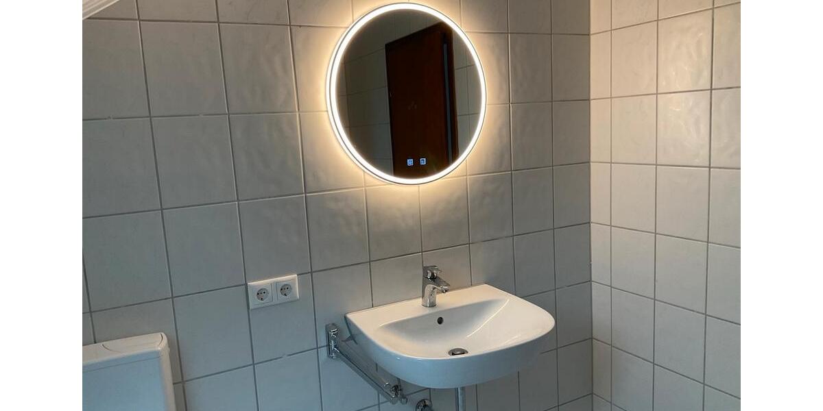 Dachgeschoßwohnung Lübbecke - 3 Zimmer, 75 m&sup2;, 510&euro; | Angebot:26415570