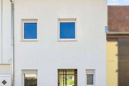 Haus Böhl-Iggelheim Iggelheim - 5 Zimmer, 150 m&sup2;, 370.000&euro; | Angebot:22427405