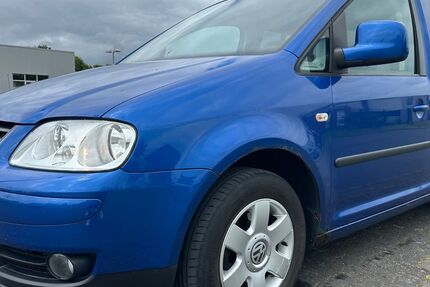 VW Caddy 194.517 km 2.500 &euro; Lippstadt 59557