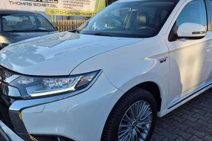 Mitsubishi Outlander 165.000 km 15.990 &euro; Priestewitz 01561