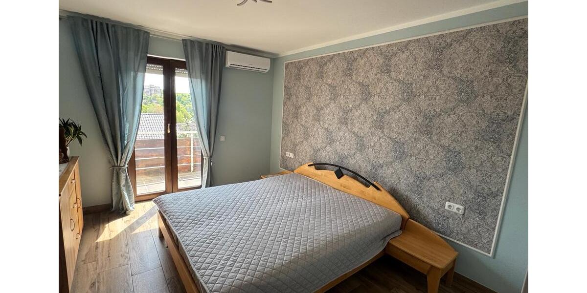 Doppelhaushälfte Würzburg Lengfeld - 7 Zimmer, 154 m&sup2;, 599.000&euro; | Angebot:27083665