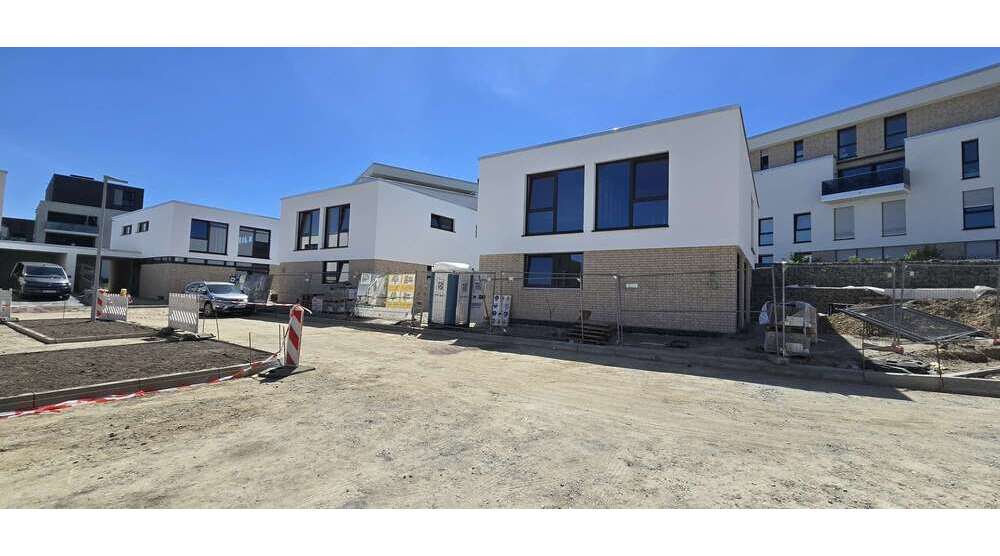 Wohnung zum Kaufen in Wolfsburg 420.000 € 117 m²